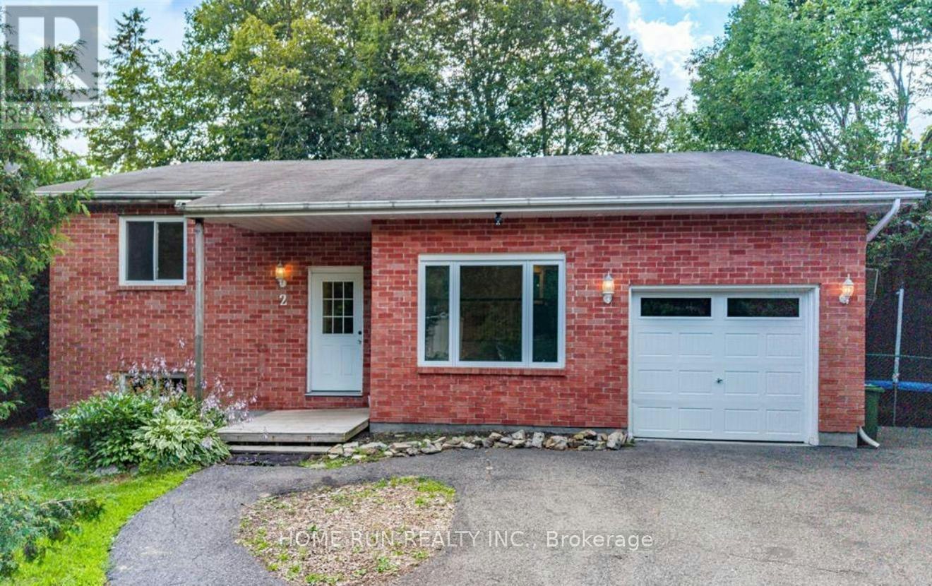 2 Caribou Avenue, Ottawa, ON, K2S 1M5