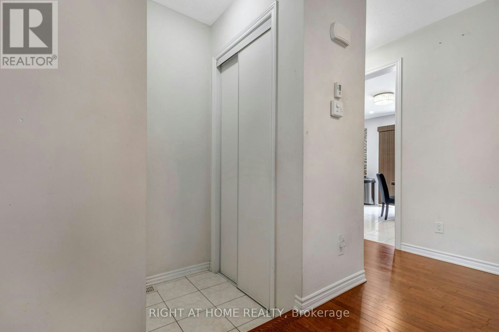 209 Rivertree Street, Ottawa, ON, K2M 0J4 - 7