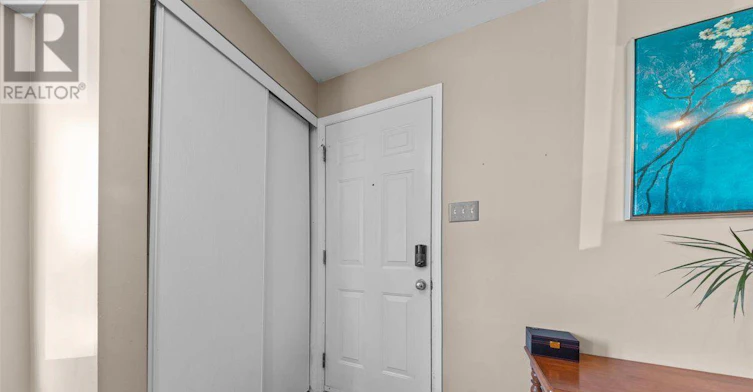100 Bonfield Private, Ottawa, ON, K4A 5E4 - 2
