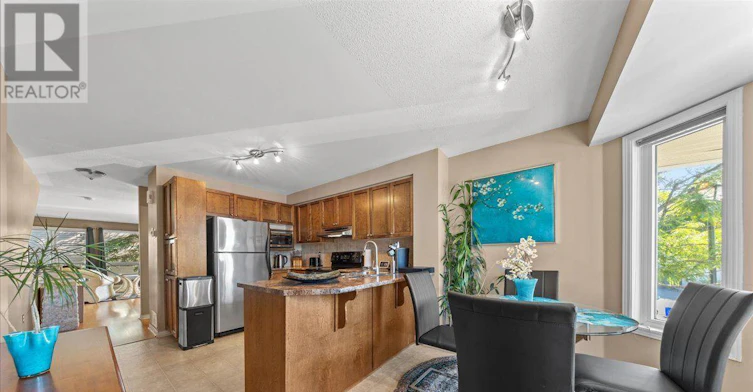 100 Bonfield Private, Ottawa, ON, K4A 5E4 - 3