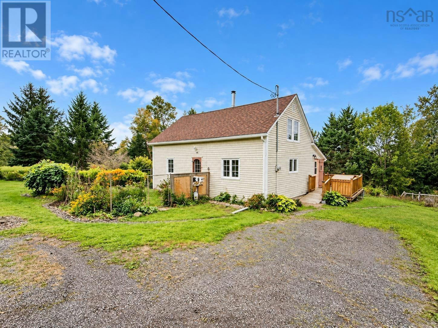 309 201 Highway, Moschelle, NS, B0S 1A0