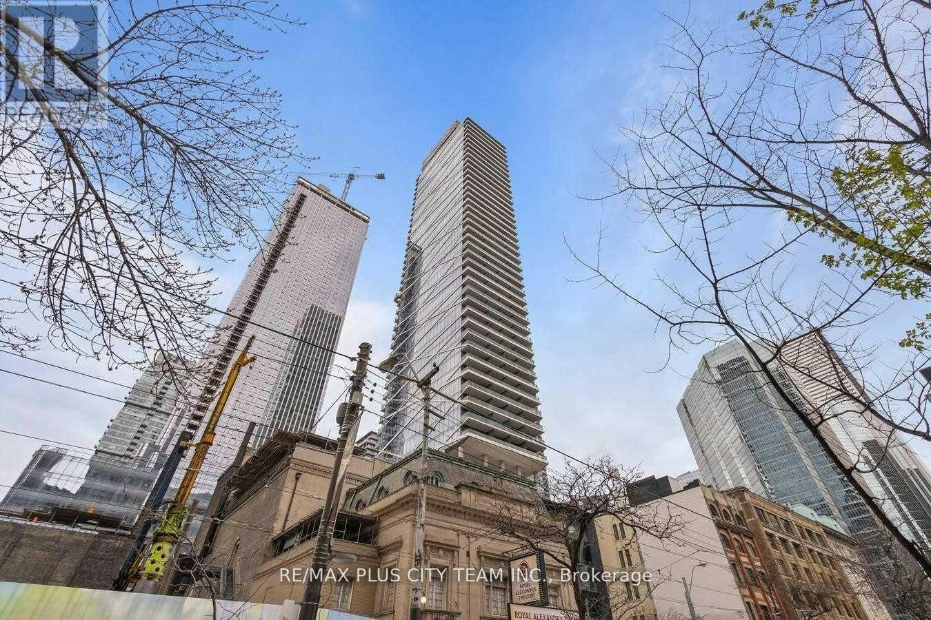 2701-224 King Street W, Toronto, ON, M5V 1H8