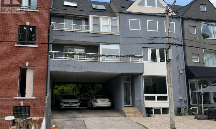 400 Summerhill Avenue