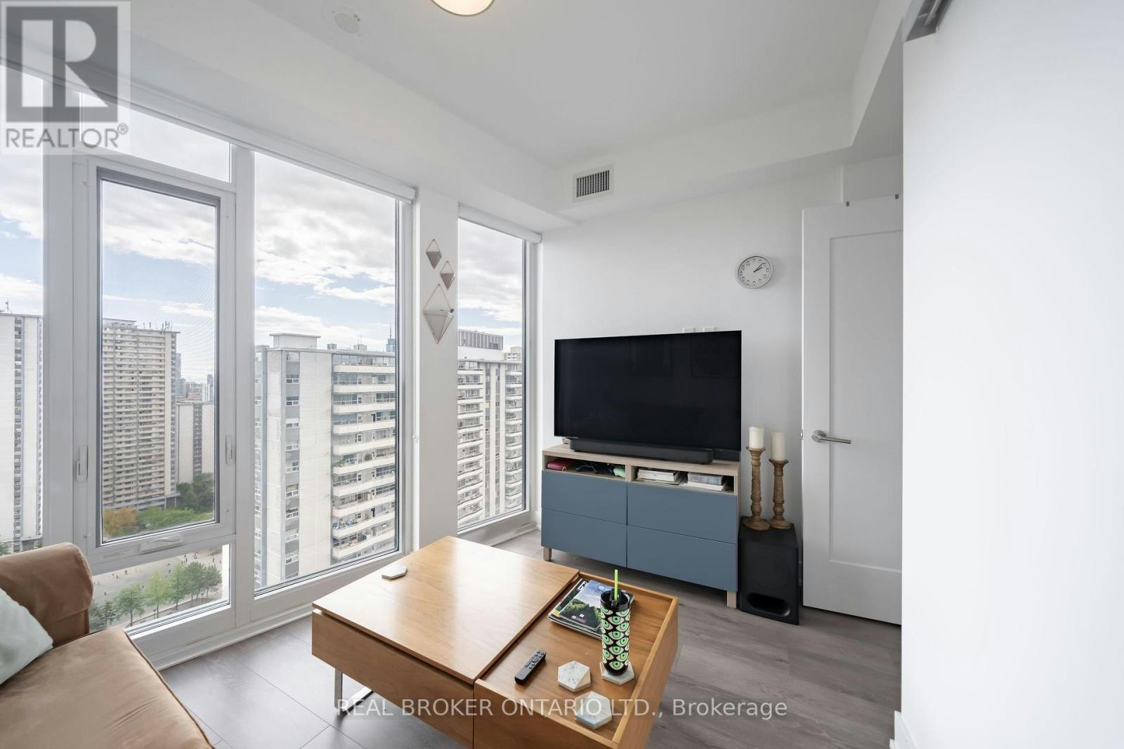2108-575 Bloor Street E, Toronto, ON, M4W 0B2 - 6