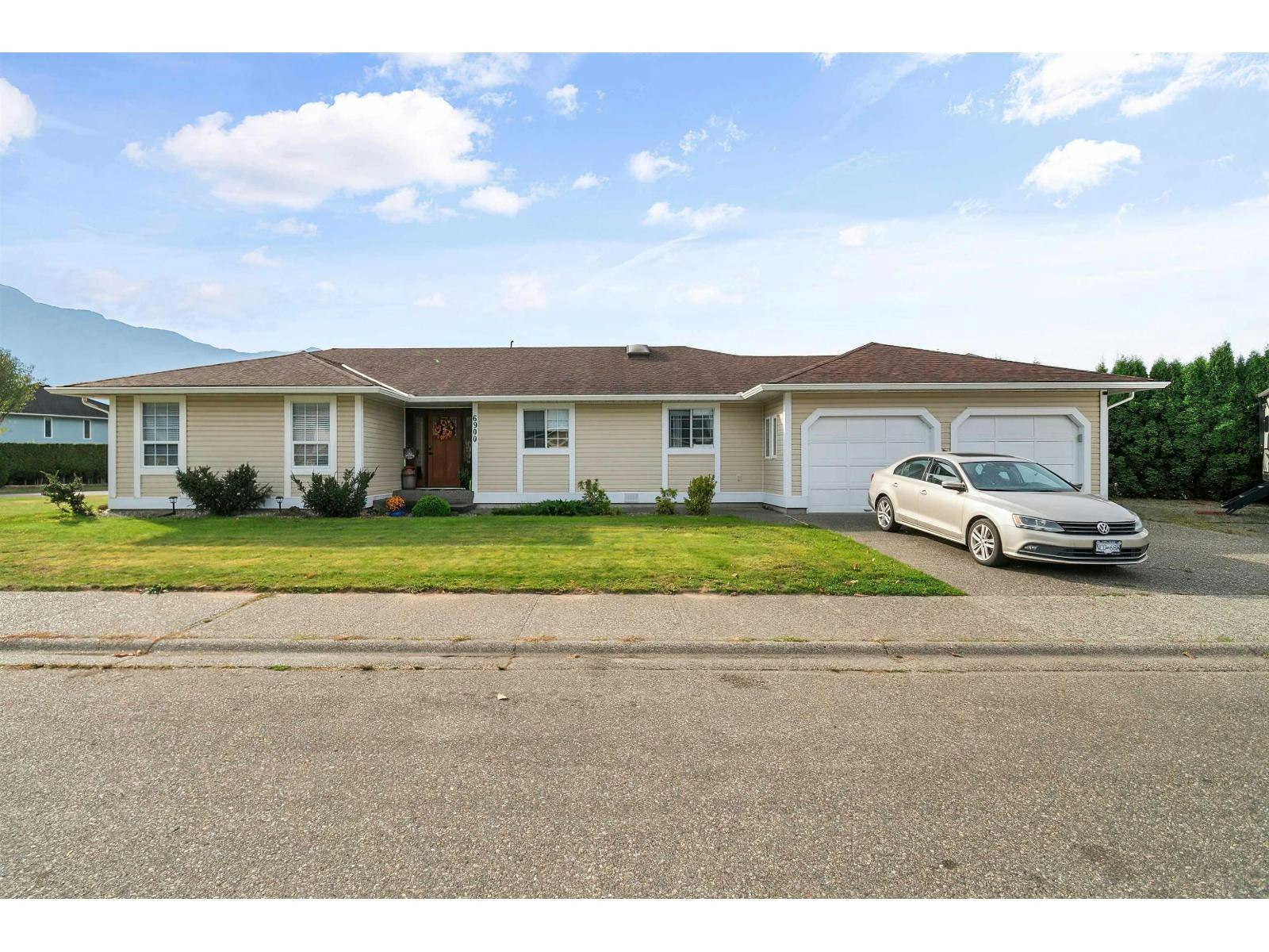 6900 Oakwood Drive, Agassiz, BC, V0M 1A3