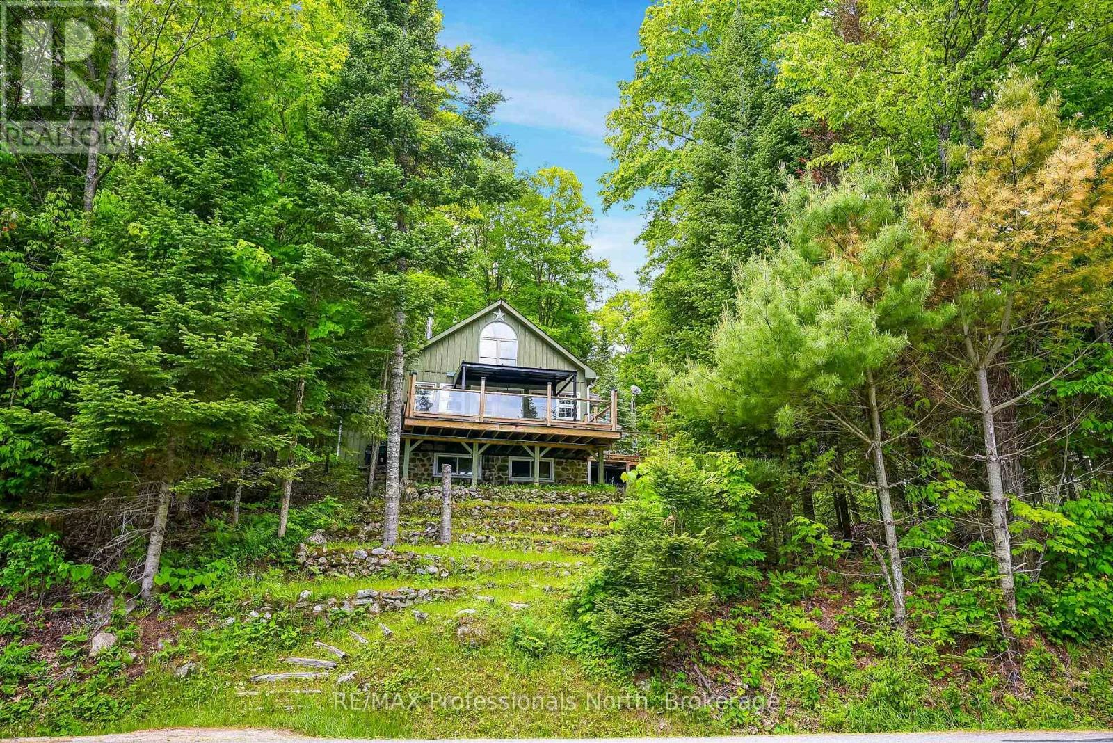 1214 Kashagawigamog Lake Road, Minden Hills, ON, K0M 2K0