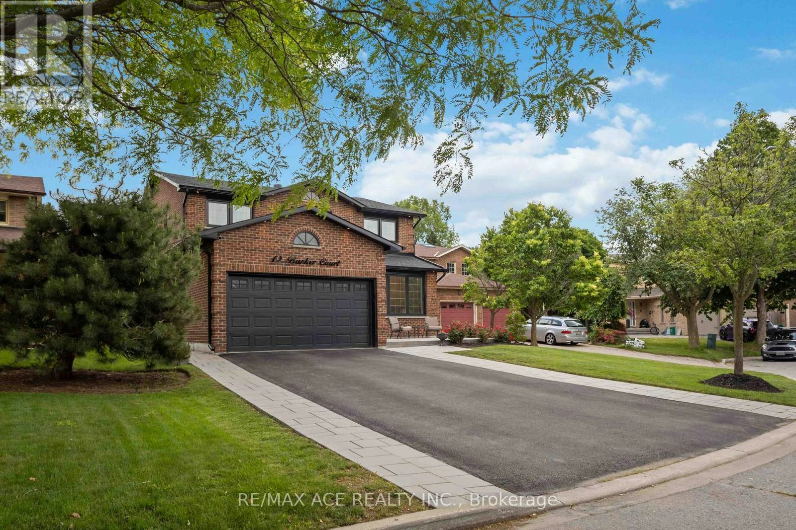 19 Barker Court, Markham, ON, L3P 3X9 - 3