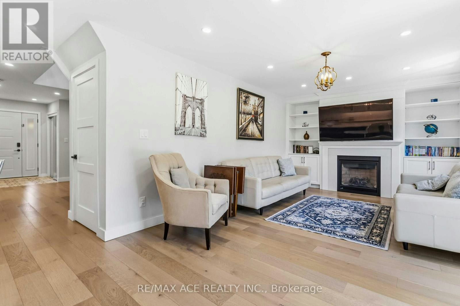 19 Barker Court, Markham, ON, L3P 3X9 - 18