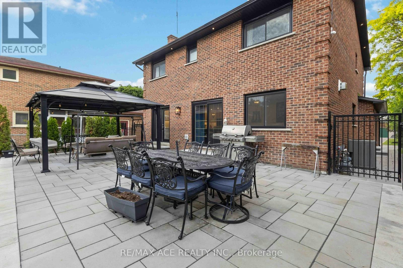 19 Barker Court, Markham, ON, L3P 3X9 - 45