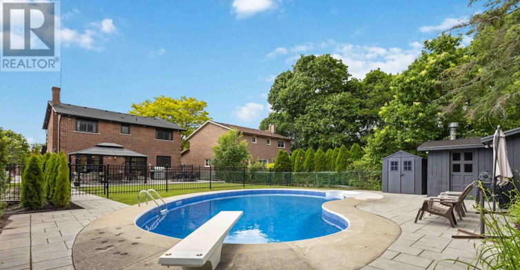 19 Barker Court, Markham, ON, L3P 3X9 - 48