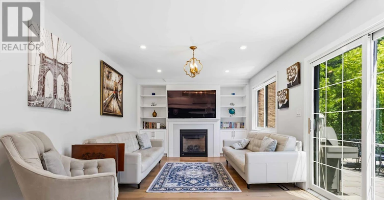 19 Barker Court, Markham, ON, L3P 3X9 - 19