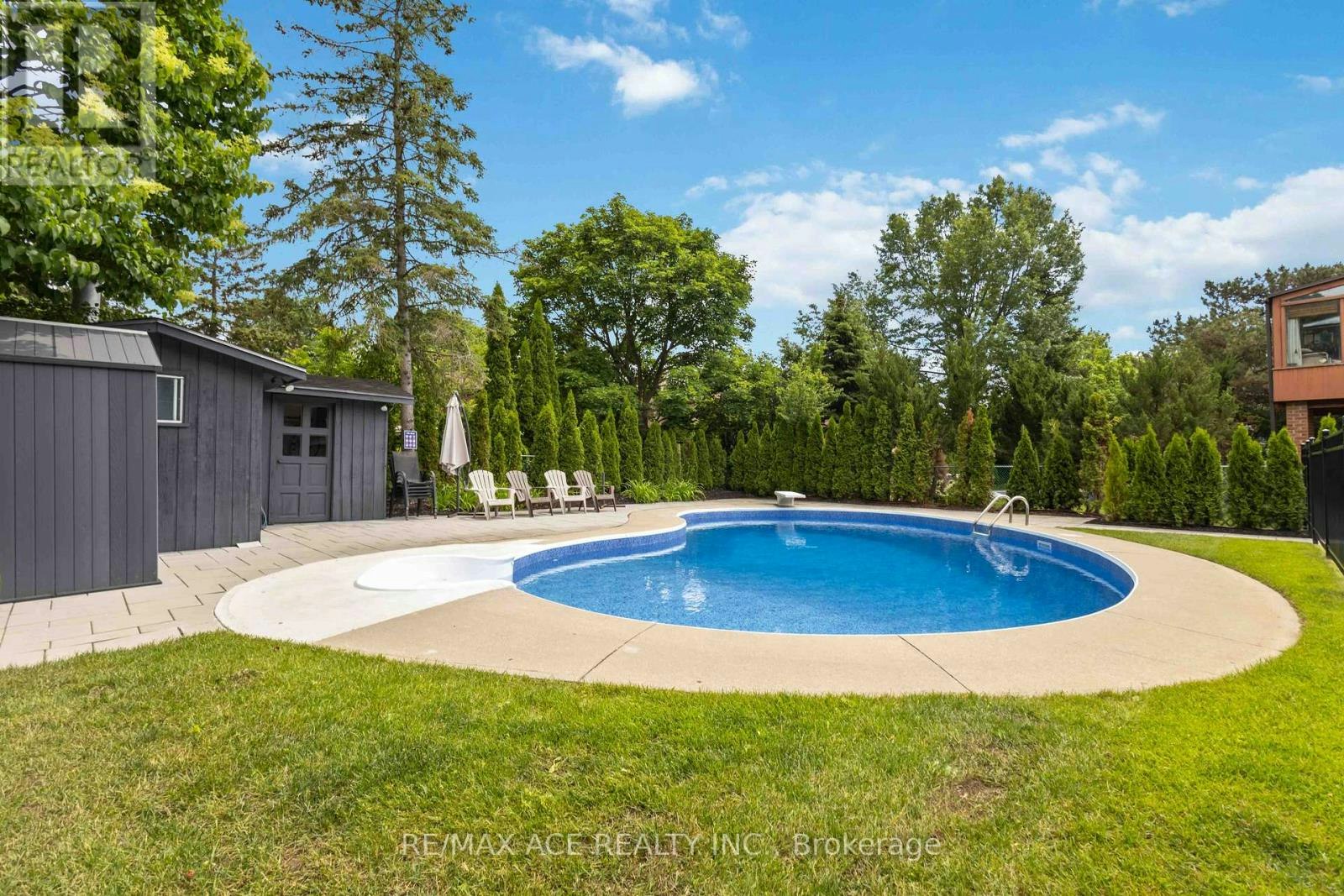 19 Barker Court, Markham, ON, L3P 3X9 - 49