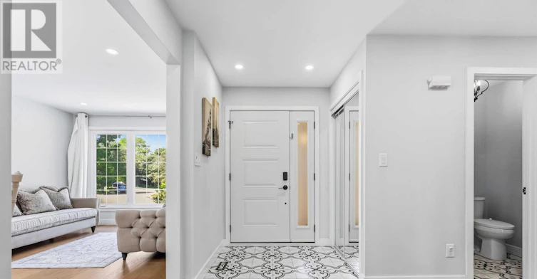 19 Barker Court, Markham, ON, L3P 3X9 - 4