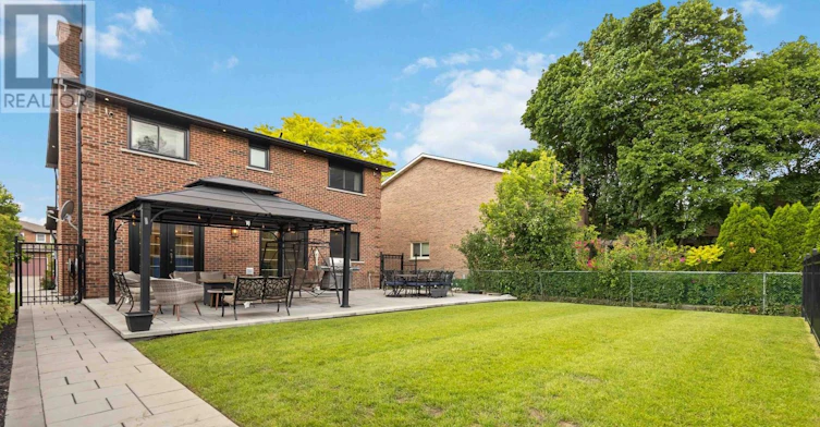 19 Barker Court, Markham, ON, L3P 3X9 - 46