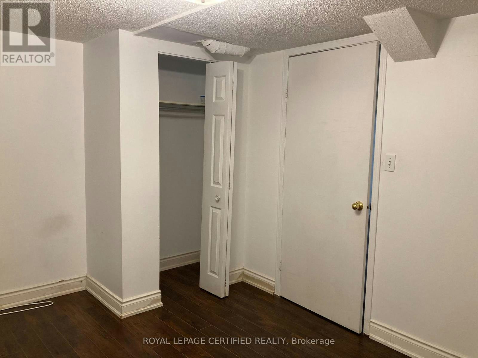 BSMT-5480 Whitehorn Avenue, Mississauga, ON, L5V 1V5 - 9