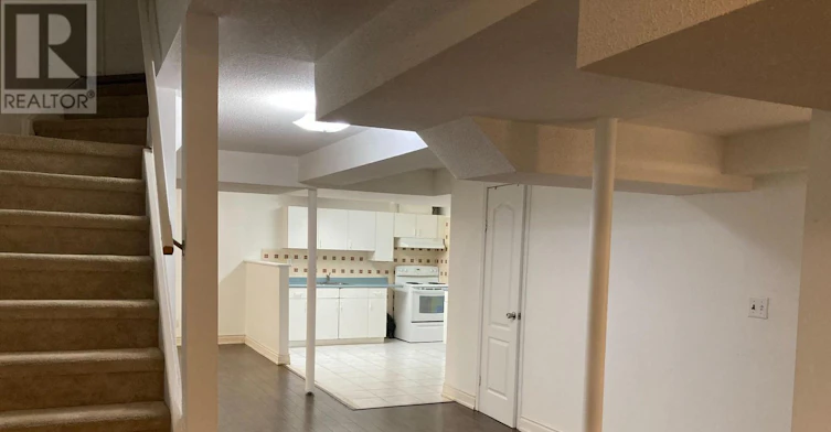 BSMT-5480 Whitehorn Avenue, Mississauga, ON, L5V 1V5 - 6