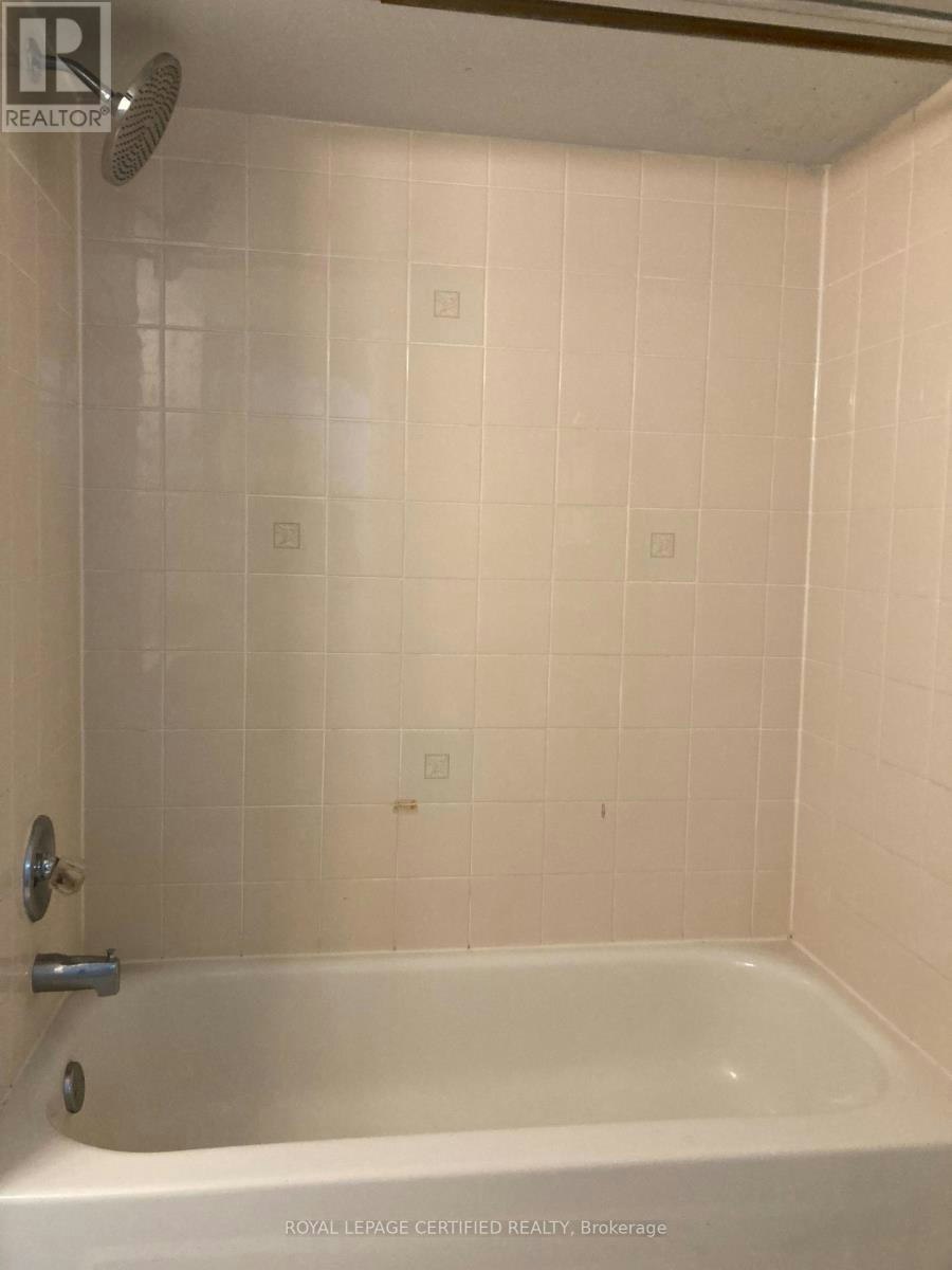 BSMT-5480 Whitehorn Avenue, Mississauga, ON, L5V 1V5 - 12