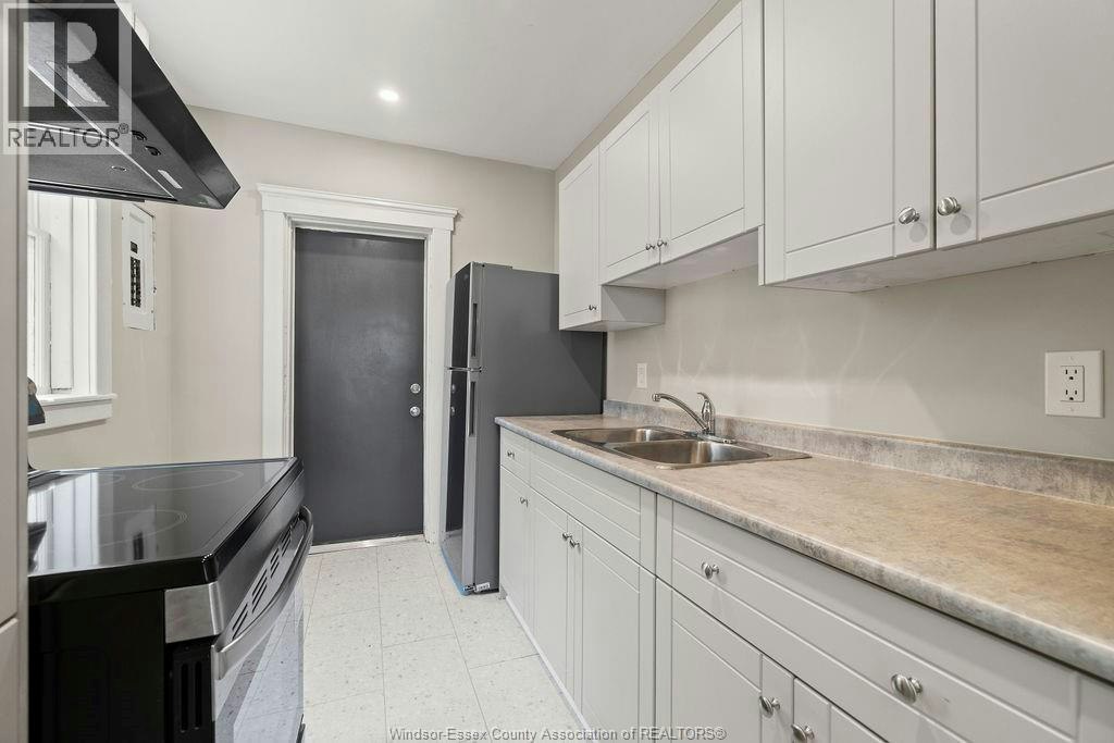 1107 Pelissier Street, Windsor, ON, N9A 4M1 - 13