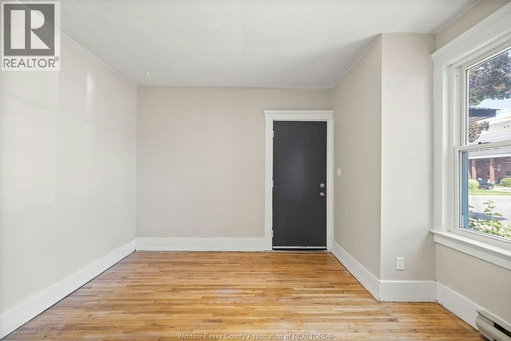 1107 Pelissier Street, Windsor, ON, N9A 4M1 - 4