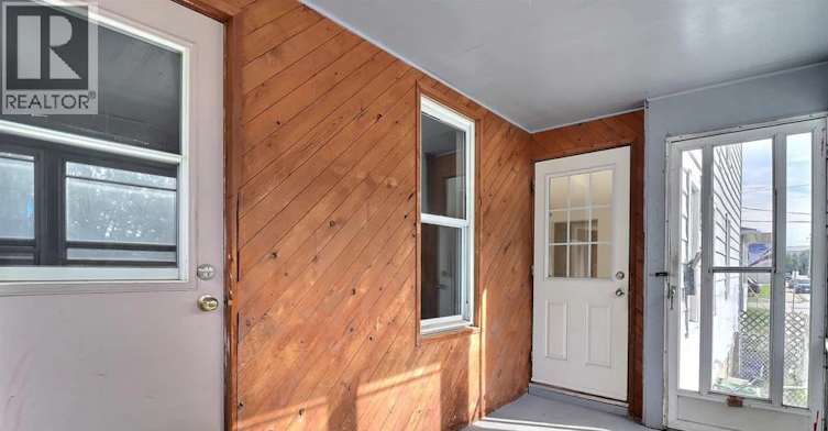 2640 Whelpton, Windsor, ON, N8Y 1V6 - 3