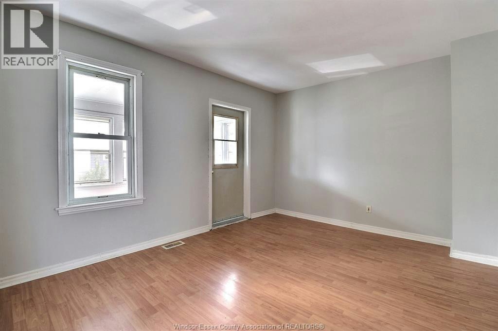 2640 Whelpton, Windsor, ON, N8Y 1V6 - 8