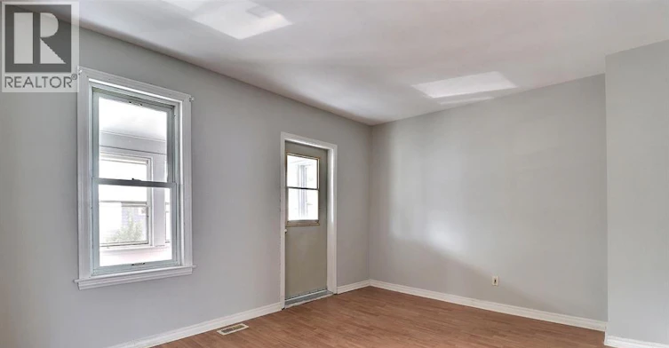 2640 Whelpton, Windsor, ON, N8Y 1V6 - 8