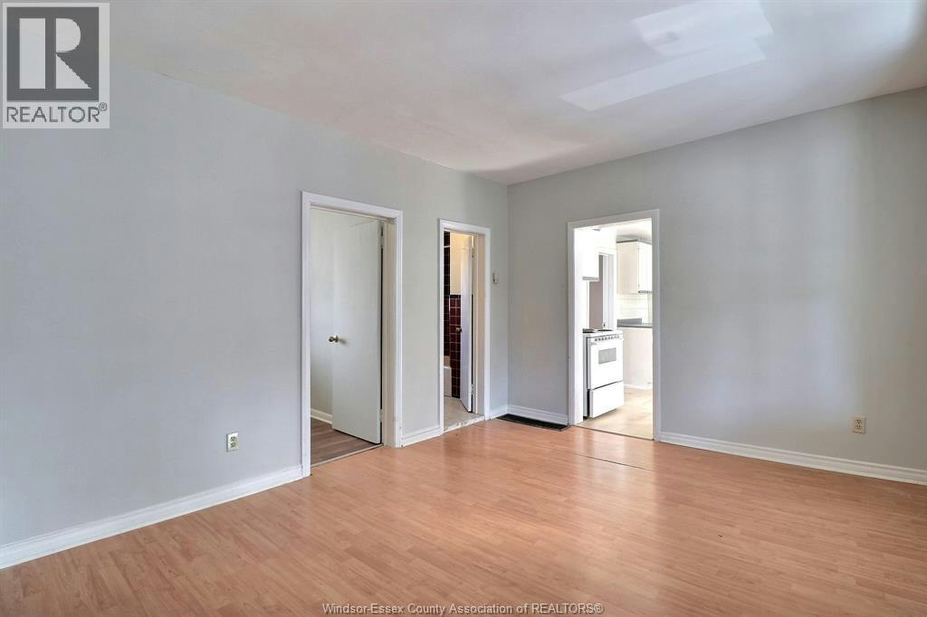 2640 Whelpton, Windsor, ON, N8Y 1V6 - 9