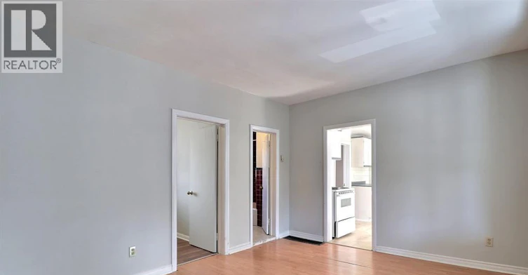 2640 Whelpton, Windsor, ON, N8Y 1V6 - 9