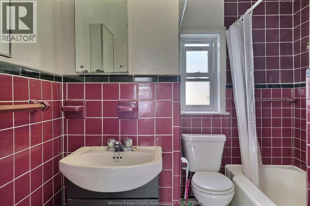 2640 Whelpton, Windsor, ON, N8Y 1V6 - 10