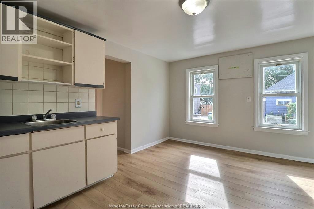 2640 Whelpton, Windsor, ON, N8Y 1V6 - 7