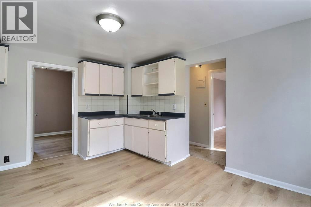 2640 Whelpton, Windsor, ON, N8Y 1V6 - 4