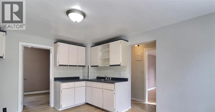 2640 Whelpton, Windsor, ON, N8Y 1V6 - 4