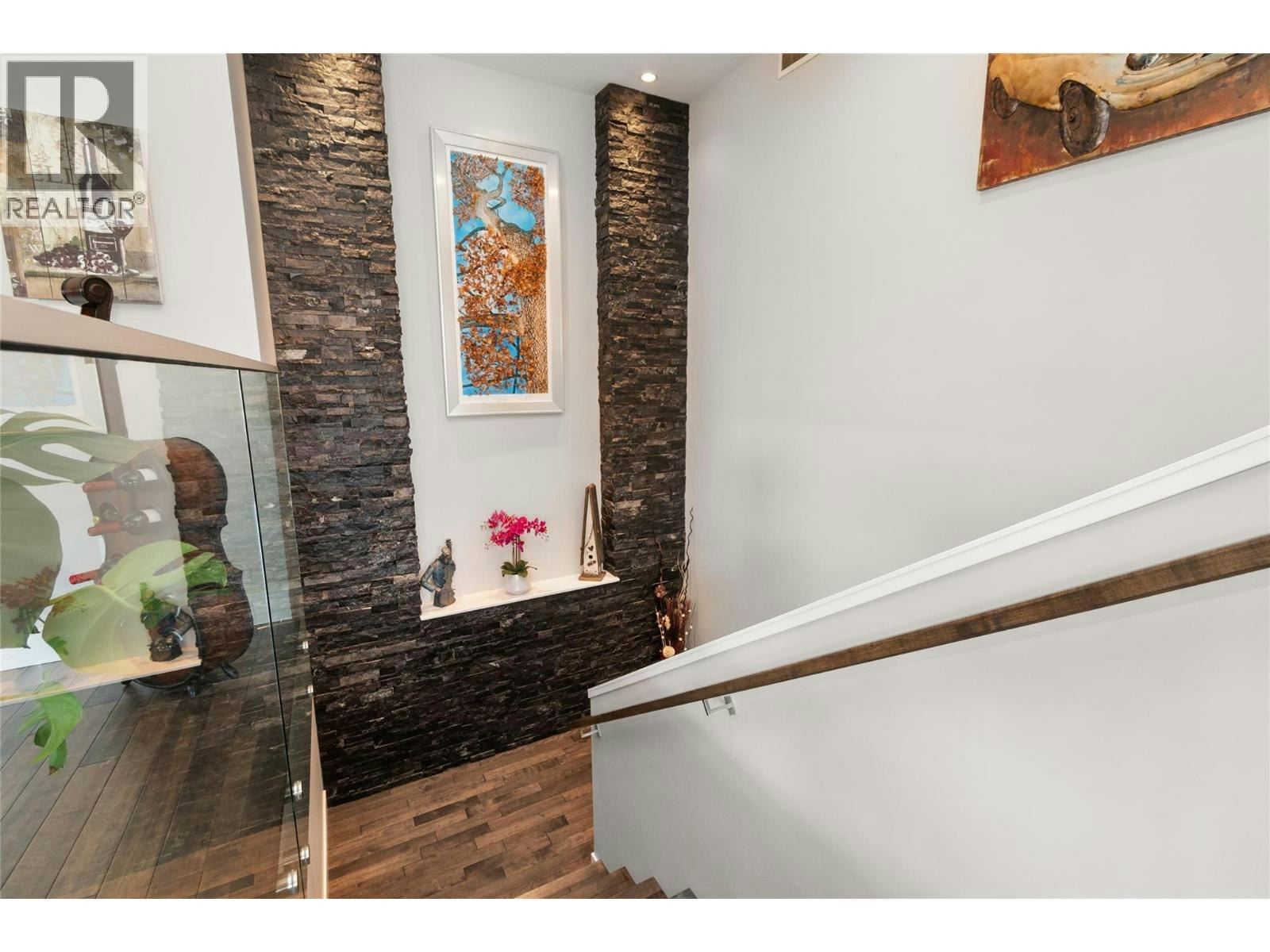 2875 Shayler Road, Kelowna, BC, V1V 2R1 - 21