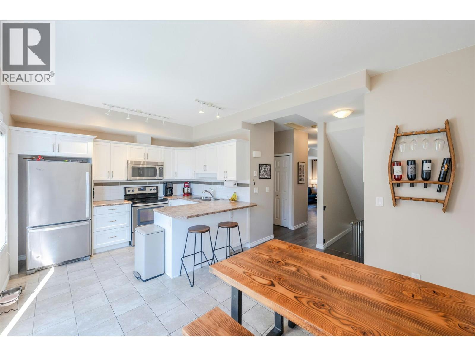 125-3363 Wilson Street - 2