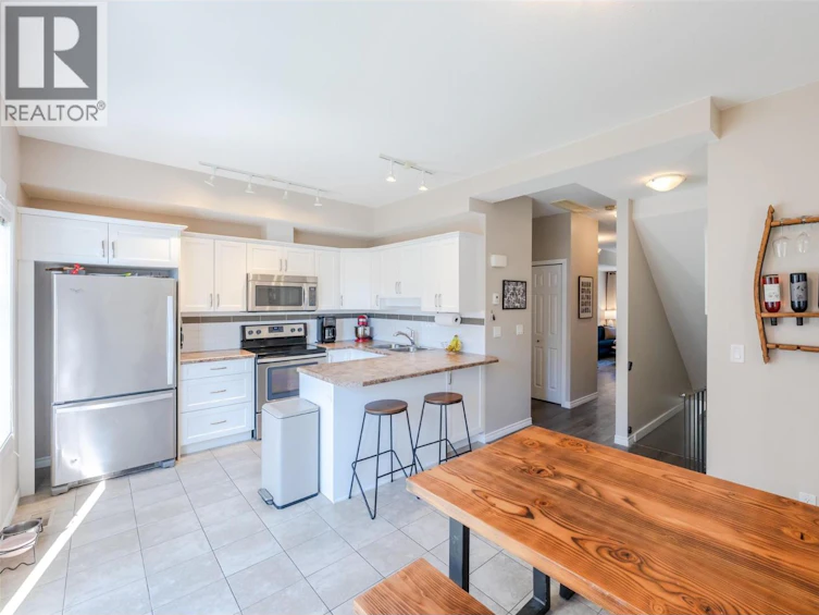 125-3363 Wilson Street, Penticton, BC, V2A 9G7 - 2