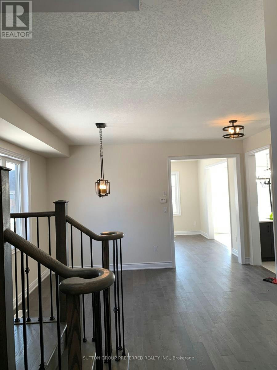271 Vanilla Trail, Thorold, ON, L2V 0L3 - 3