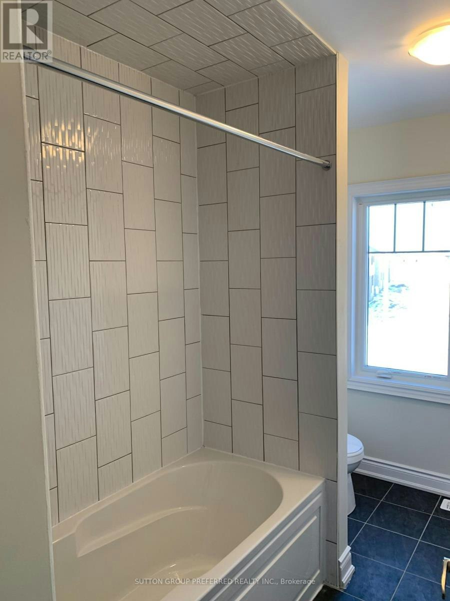 271 Vanilla Trail, Thorold, ON, L2V 0L3 - 6
