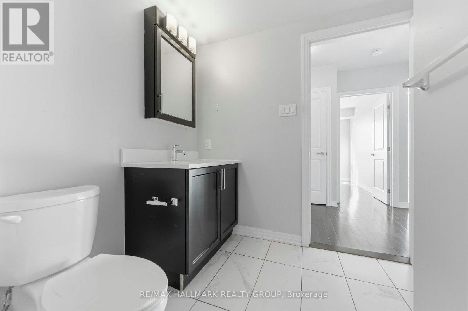 1402-195 Besserer Street, Ottawa, ON, K1N 0B6 - 35
