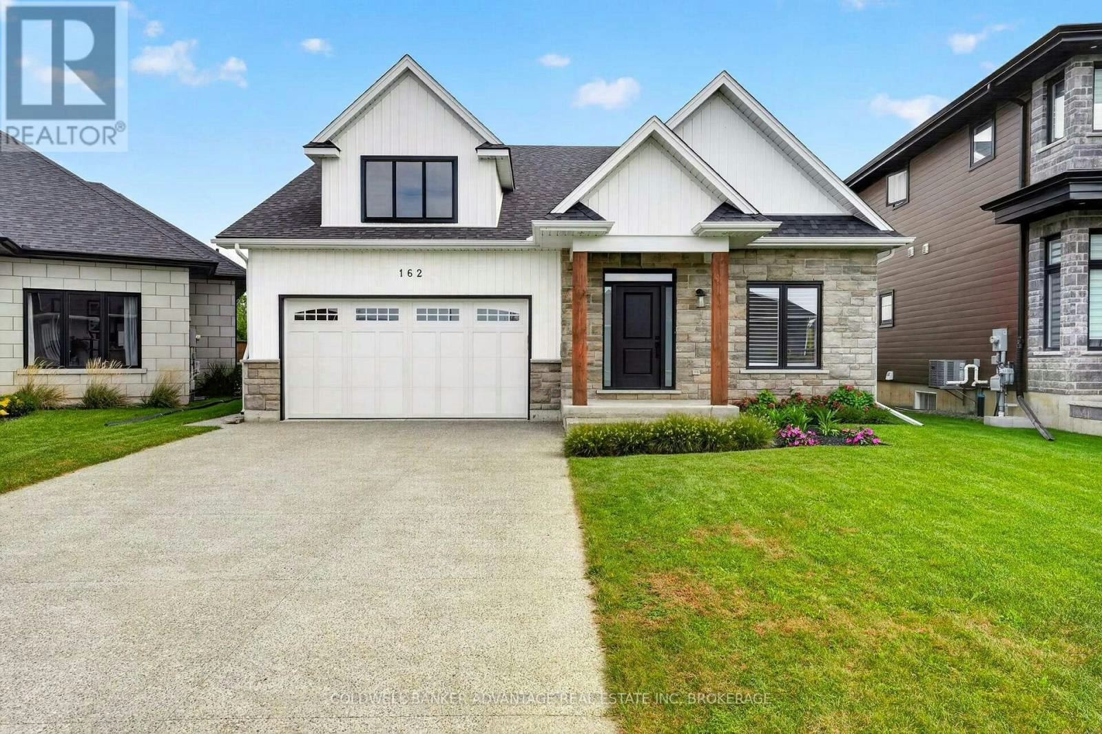 162 Viger Drive, Welland, ON, L3B 0E4