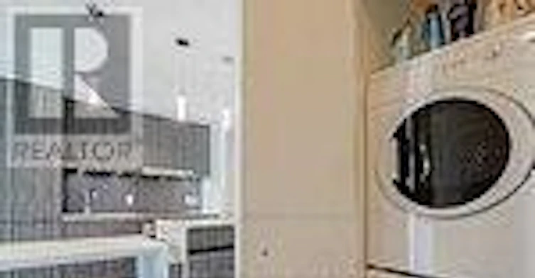2911-1 Bloor Street E, Toronto, ON, M4W 1A9 - 29