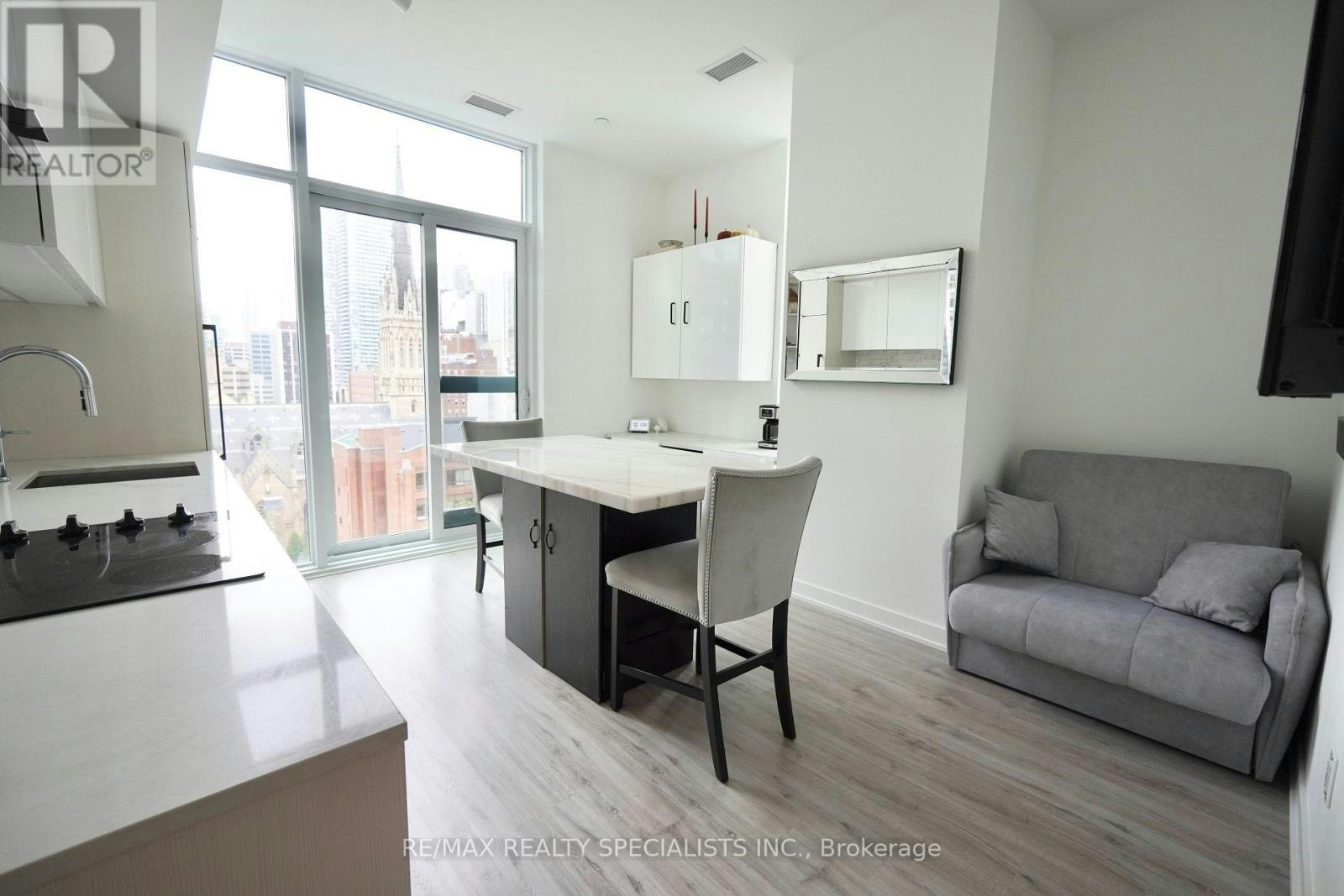 908-252 Church Street, Toronto, ON, M5B 1Z2 - 12