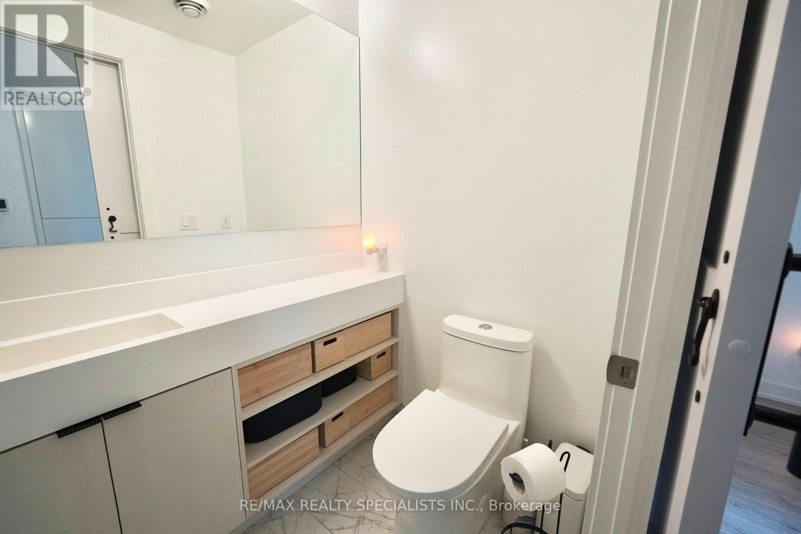 908-252 Church Street, Toronto, ON, M5B 1Z2 - 10