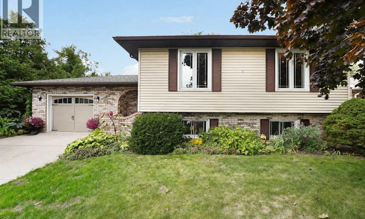 42 William Avenue