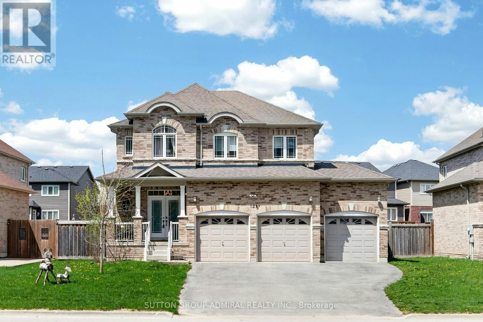 121 Centre Street, Essa, ON, L0M 1B0