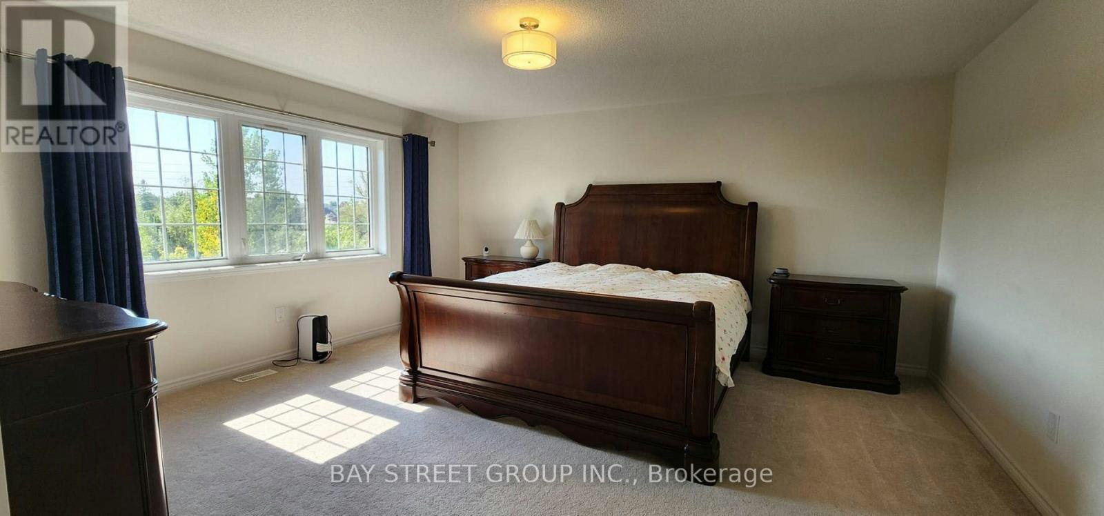 246 Degraaf Crescent, Aurora, ON, L4G 0X1 - 11