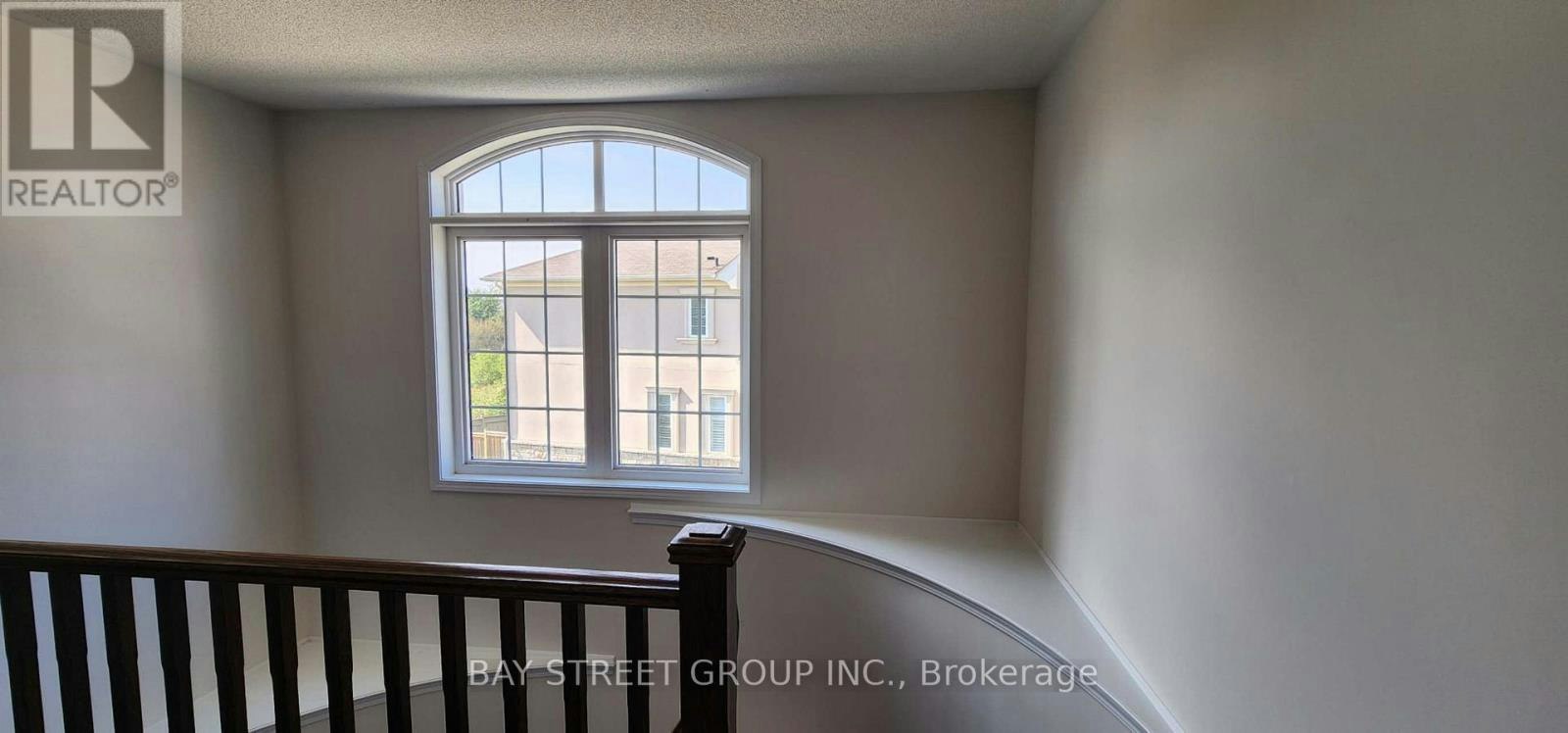 246 Degraaf Crescent, Aurora, ON, L4G 0X1 - 10