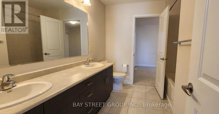 246 Degraaf Crescent, Aurora, ON, L4G 0X1 - 22