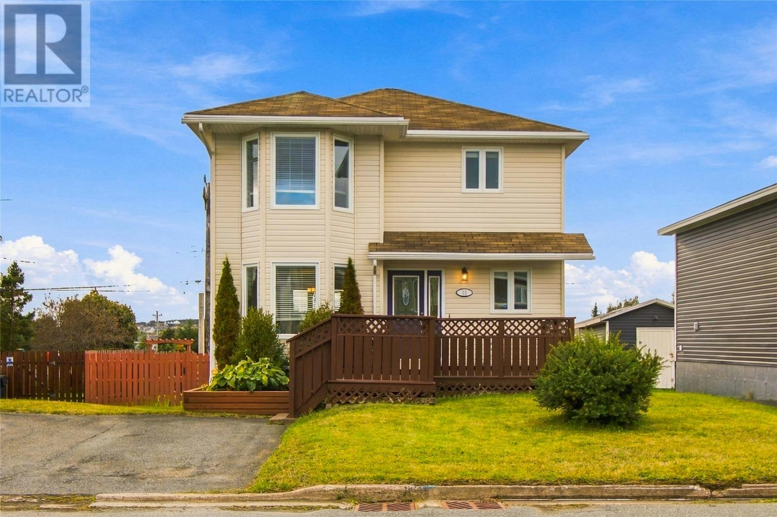 10 Clevedon Crescent, Paradise, NL, A1L 1E9