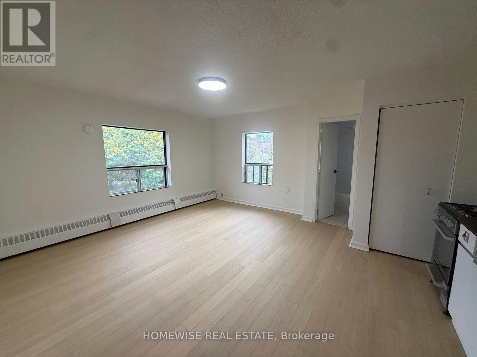 301-5 High Park Boulevard, Toronto, ON, M6R 1M5 - 4
