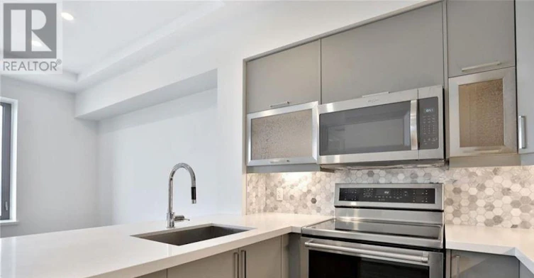 1105-112 King Street E, Hamilton, ON, L8N 1A8 - 11